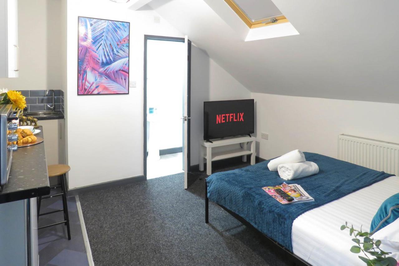 Tudors Inn Handsworth Бирмингем Экстерьер фото